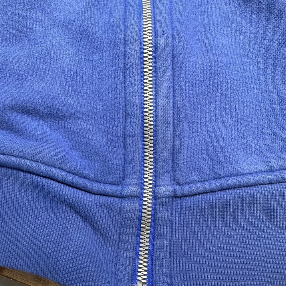 lululemon athletica several small